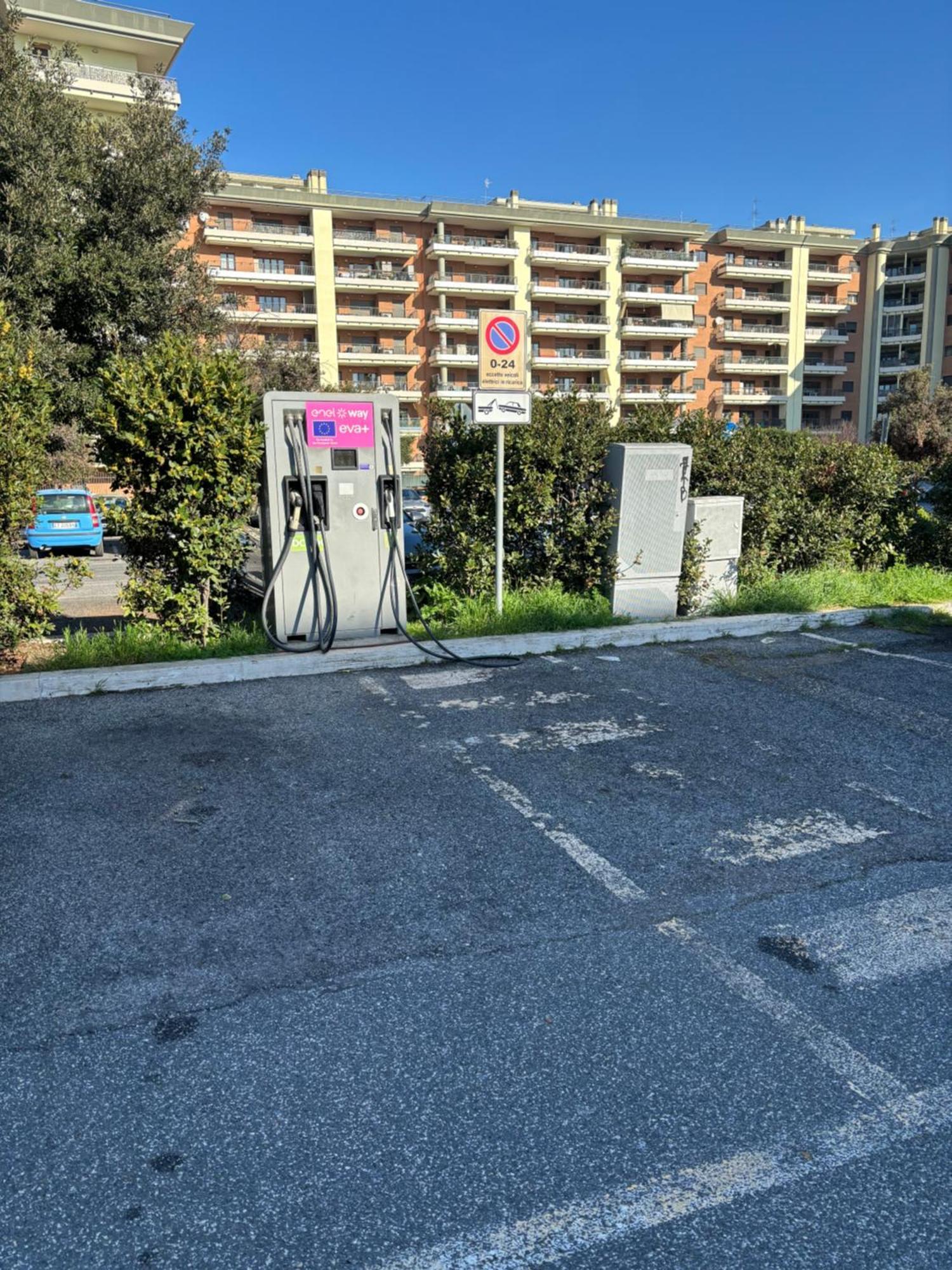 The Garden Suite Airport Ponte Galeria Luaran gambar