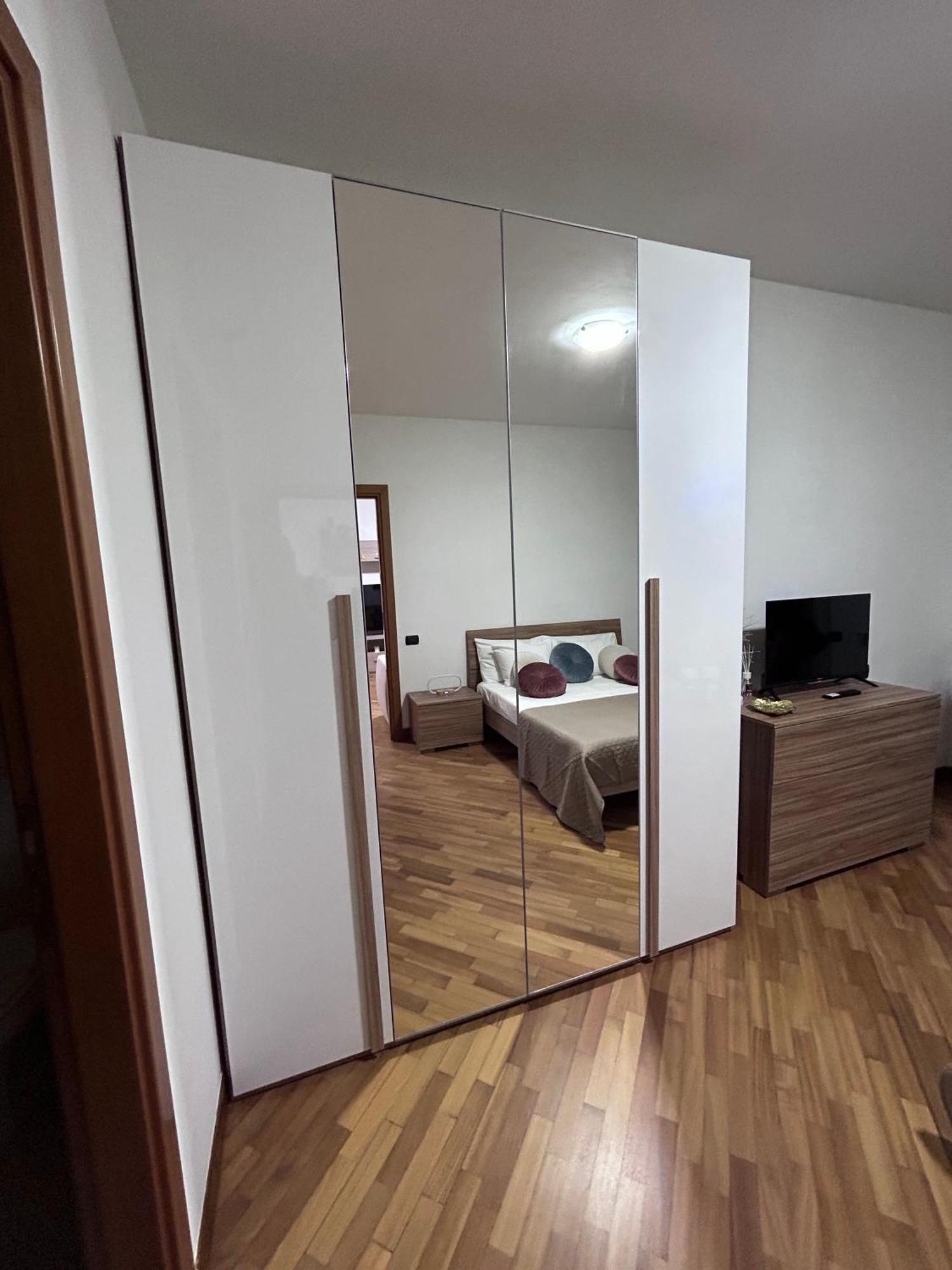 The Garden Suite Airport Ponte Galeria Luaran gambar